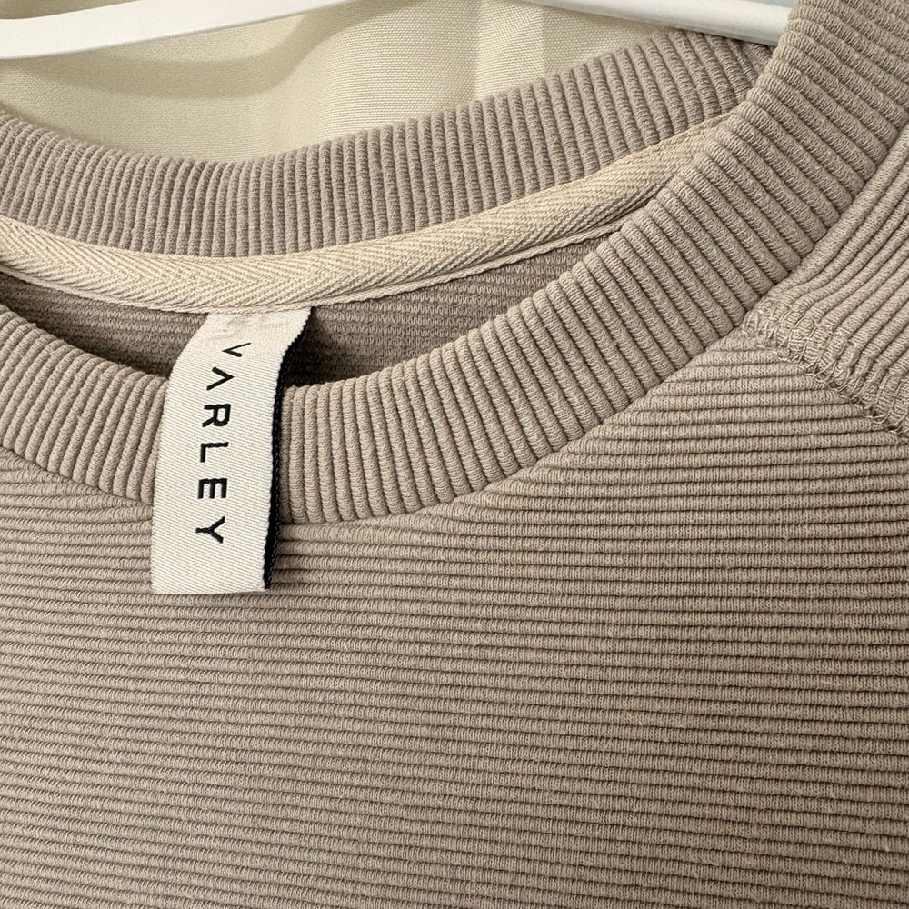 Small sweater with Side Zippers - Picture 4 of 7